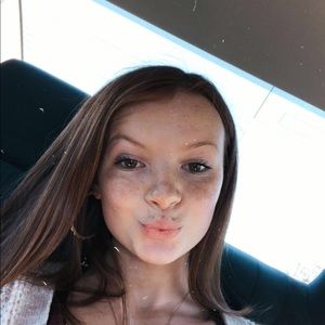 Meet your Posher, Bailey